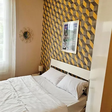 Apartment Lumineux Idealement Situe A Proximite Du Centre-ville, Parking Gratuit Dans Le Rue *